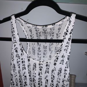 Mudd Black and White Tank